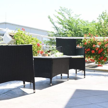 Sobe Alex Apartment Veliko Gradiste Luaran gambar